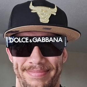 Meet your Posher, Elvis